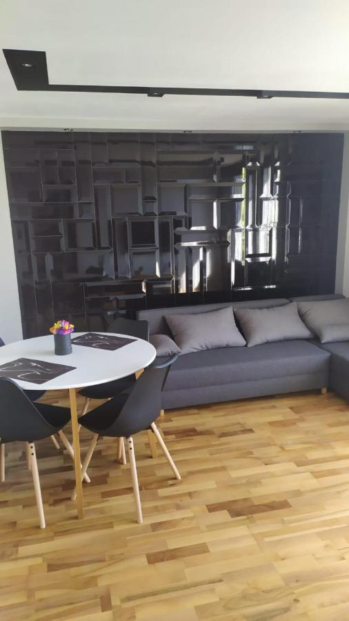 Sloneczny Lägenhet Kielce Exteriör bild